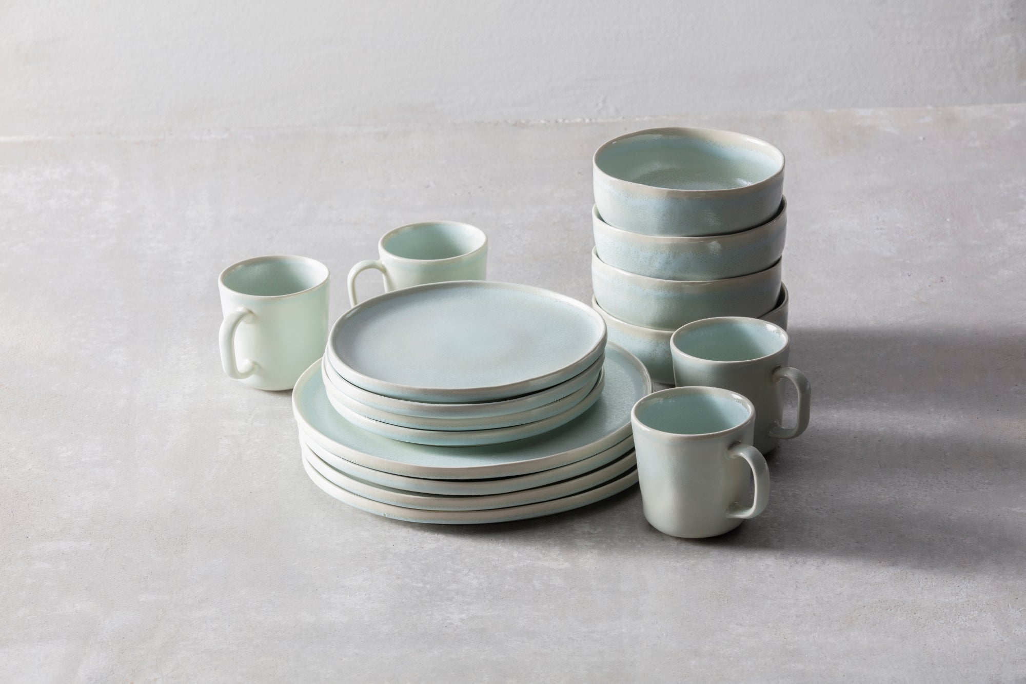 Cloud Terre Collection 3 16-Piece Dinnerware Set