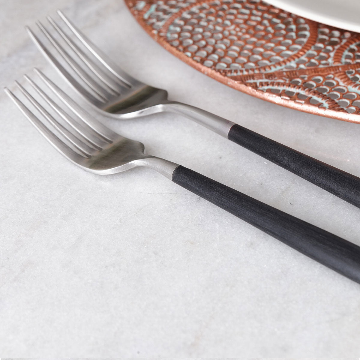 Velo Two-Toned Flatware, 5-Piece Set